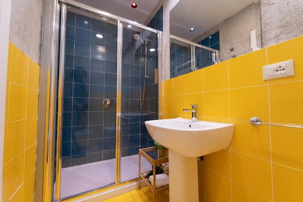 DOUBLE CLASSIC Room, P.c Boutique La Loggia, Naples