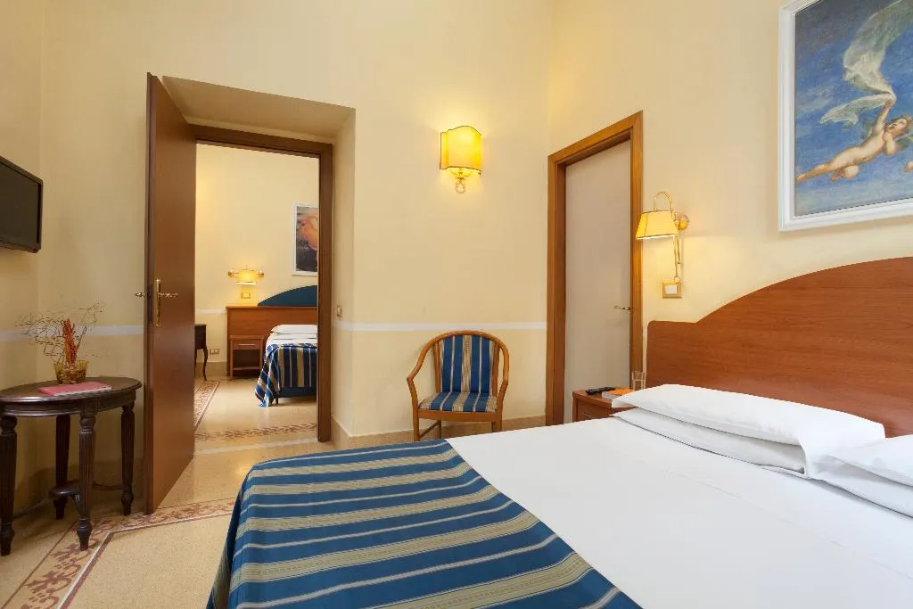 QUADRUPLE STANDARD Room, Hotel Kennedy, Rome