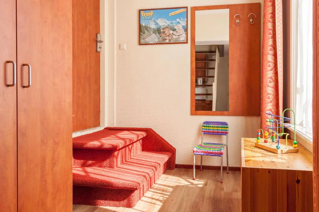 FAMILY ROOM STANDARD Room, A-train, Amsterdam