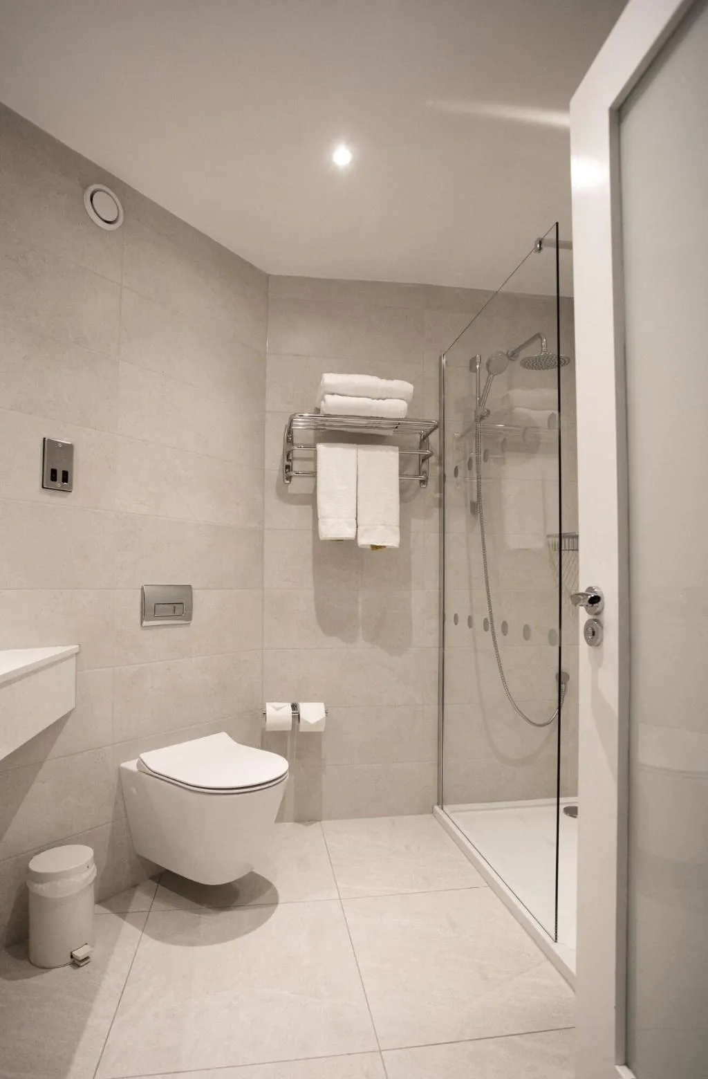 TWIN SUPERIOR Room, The Grand Hotel Malahide, Dublin
