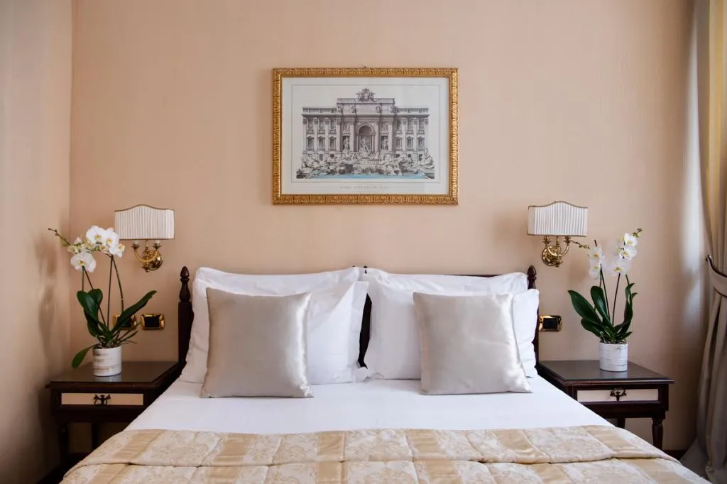DOUBLE CLASSIC Room, Hotel Cecil, Rome