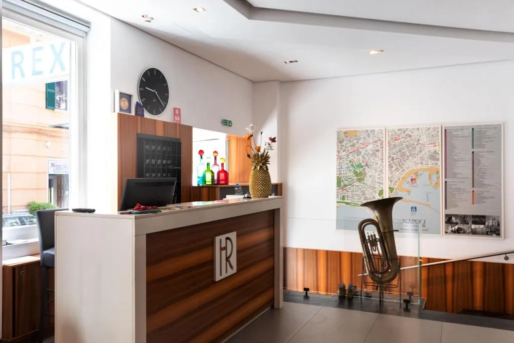 Lobby, Rex, Naples