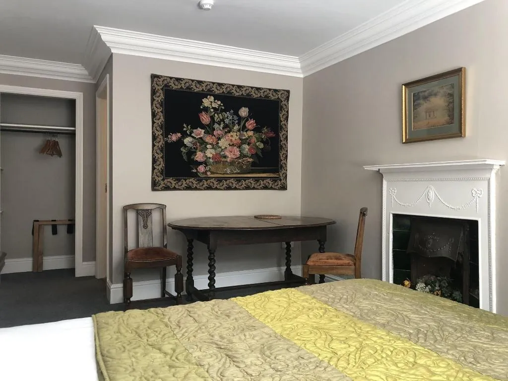 Lobby, Harvey's Guesthouse, Dublin