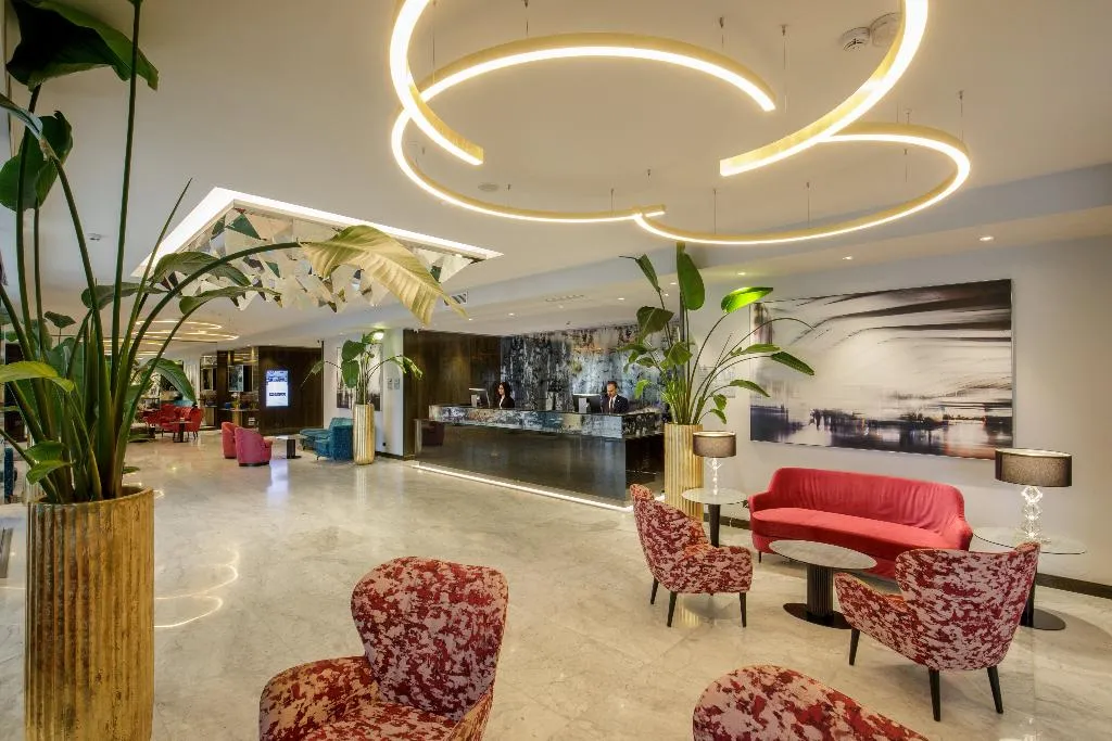 Lobby, St. Martin, Rome