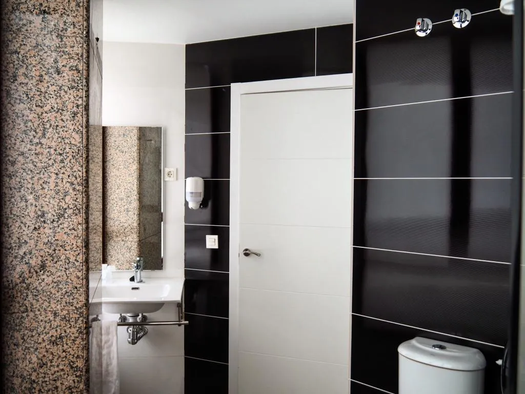 DOUBLE SINGLE USE STANDARD Room, Hotel Humanes, Madrid