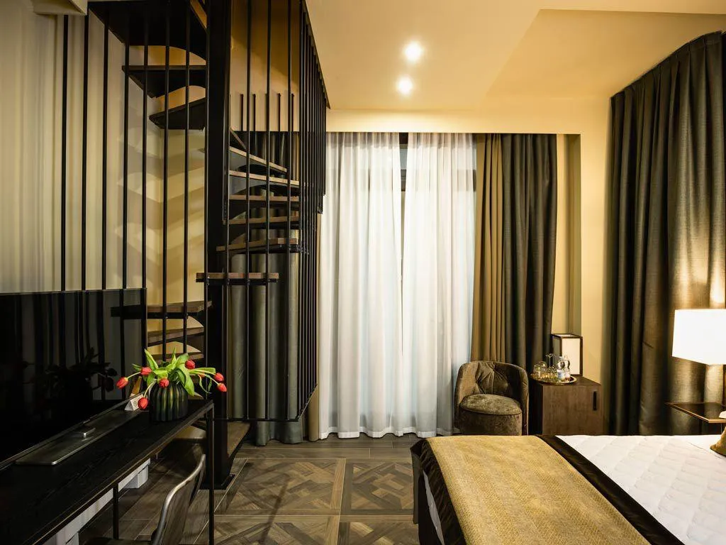 QUADRUPLE SUPERIOR Room, Corte Guelfa Firenze, Florence