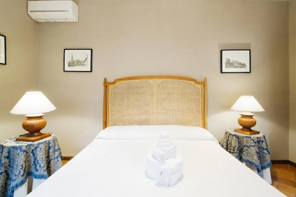 Room, Residenza Ognissanti, Florence