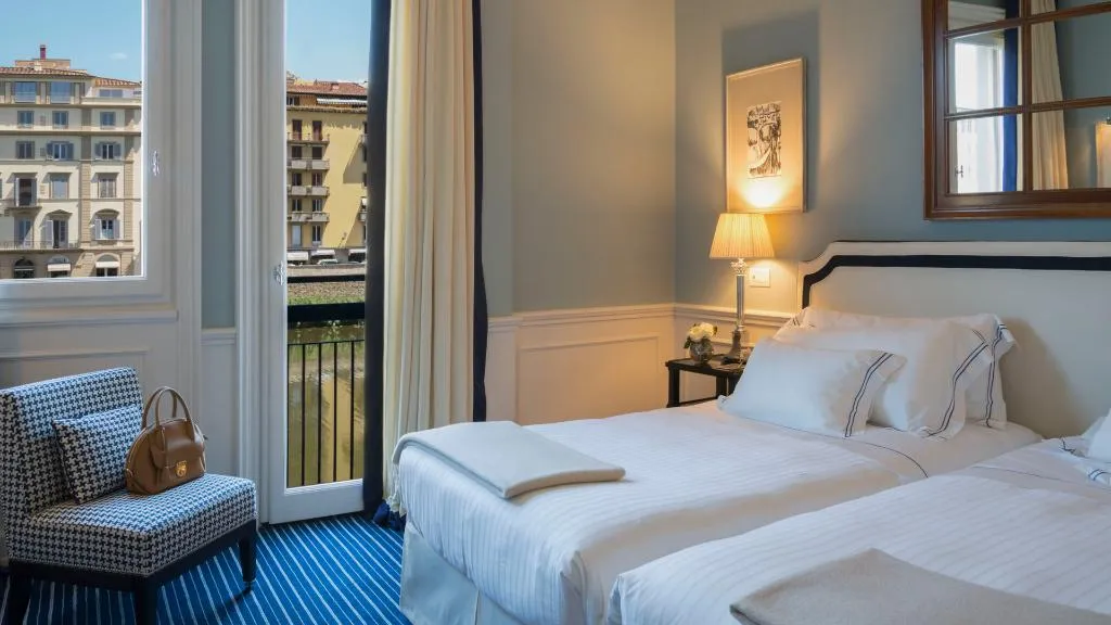 STUDIO RIVER VIEW Room, Hotel Lungarno, Florence