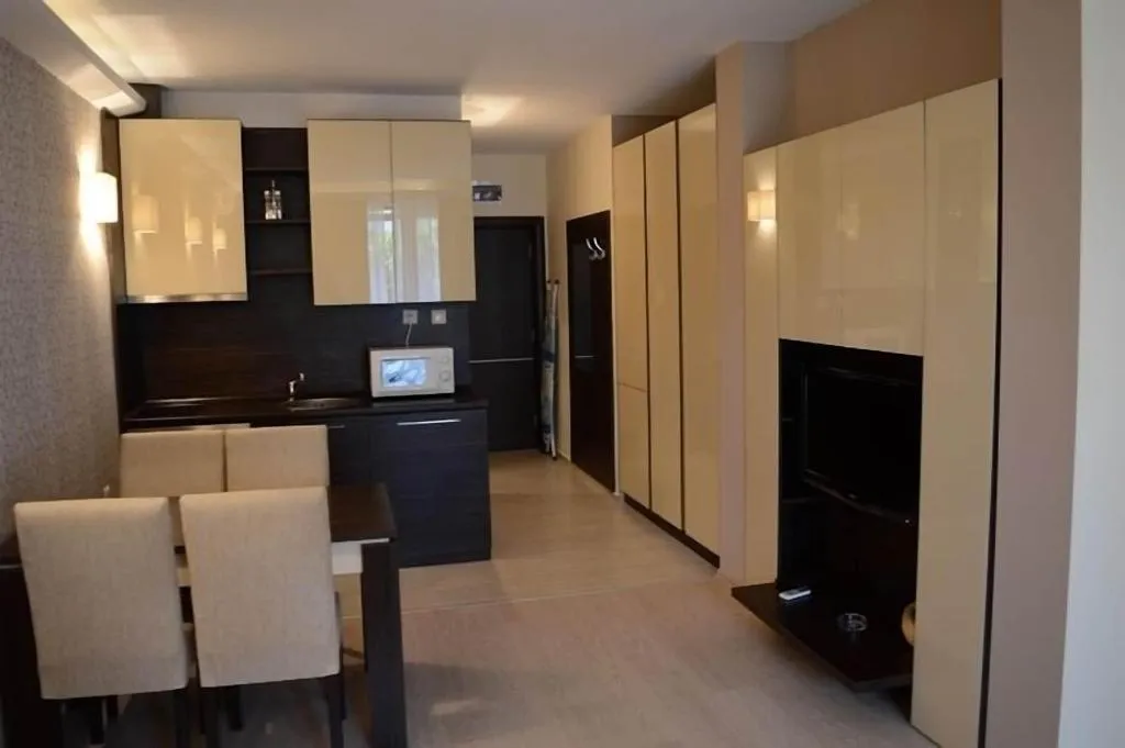 Room, Harmony Suites 2&3, Bourgas