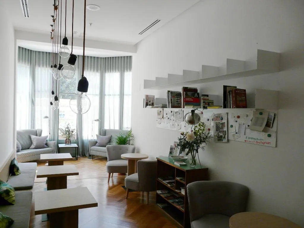 Sports and Entertainment, Casa Mathilda, Barcelona