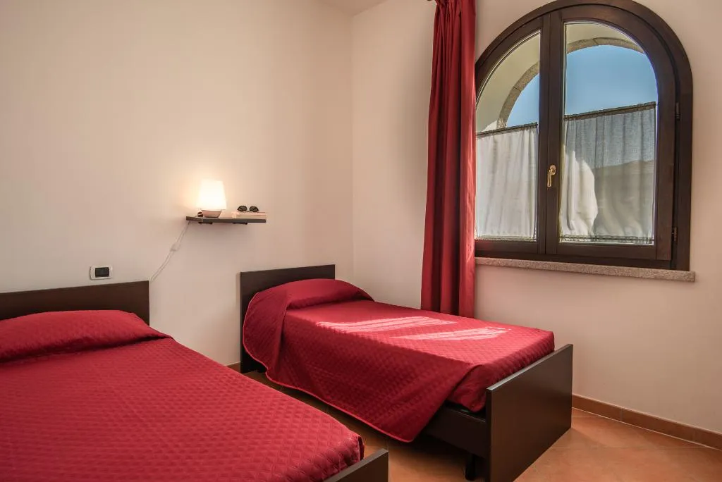 VILLA CAPACITY 8 Room, Vista Blu Resort, Alghero