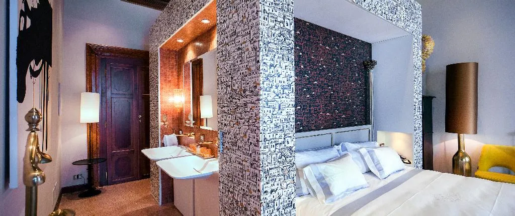 JUNIOR SUITE DELUXE CANAL VIEW Room, Hotel Heureka, Venice