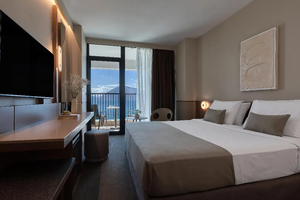 Double or Twin SEA VIEW Room, Airotel Achaia Beach, Athens