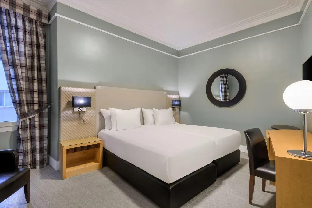 DOUBLE BASIC Room, Larios Málaga, Costa Del Sol
