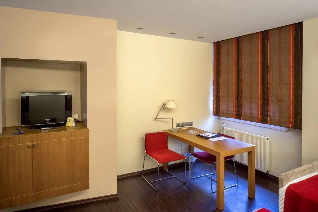 TRIPLE STANDARD Room, Capsis Hotel Thessaloniki, Halkidiki