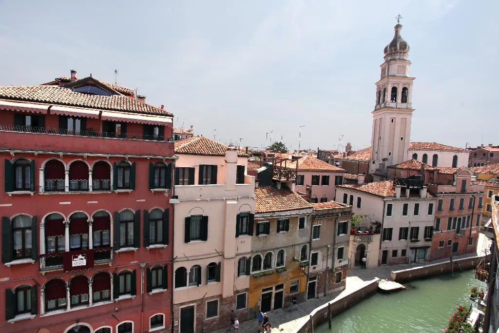 General view, Palazzo Schiavoni Residenza d'Epoca, Venice