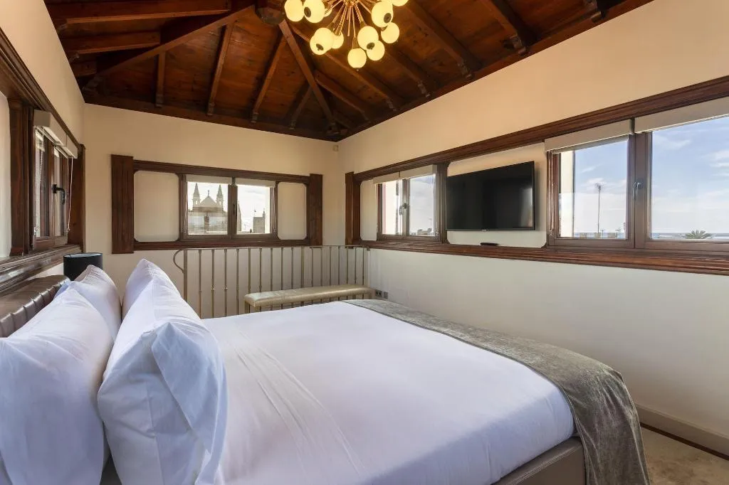 SUITE Presidential Room, Palacio Can Marques by Puro, Majorca
