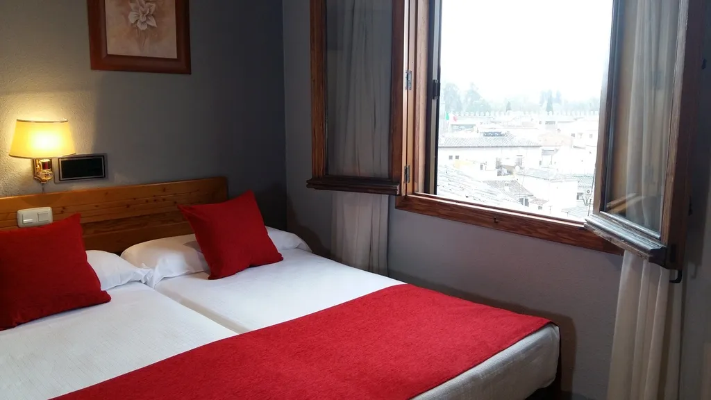 TWIN STANDARD Room, Hotel Real de Toledo, Madrid
