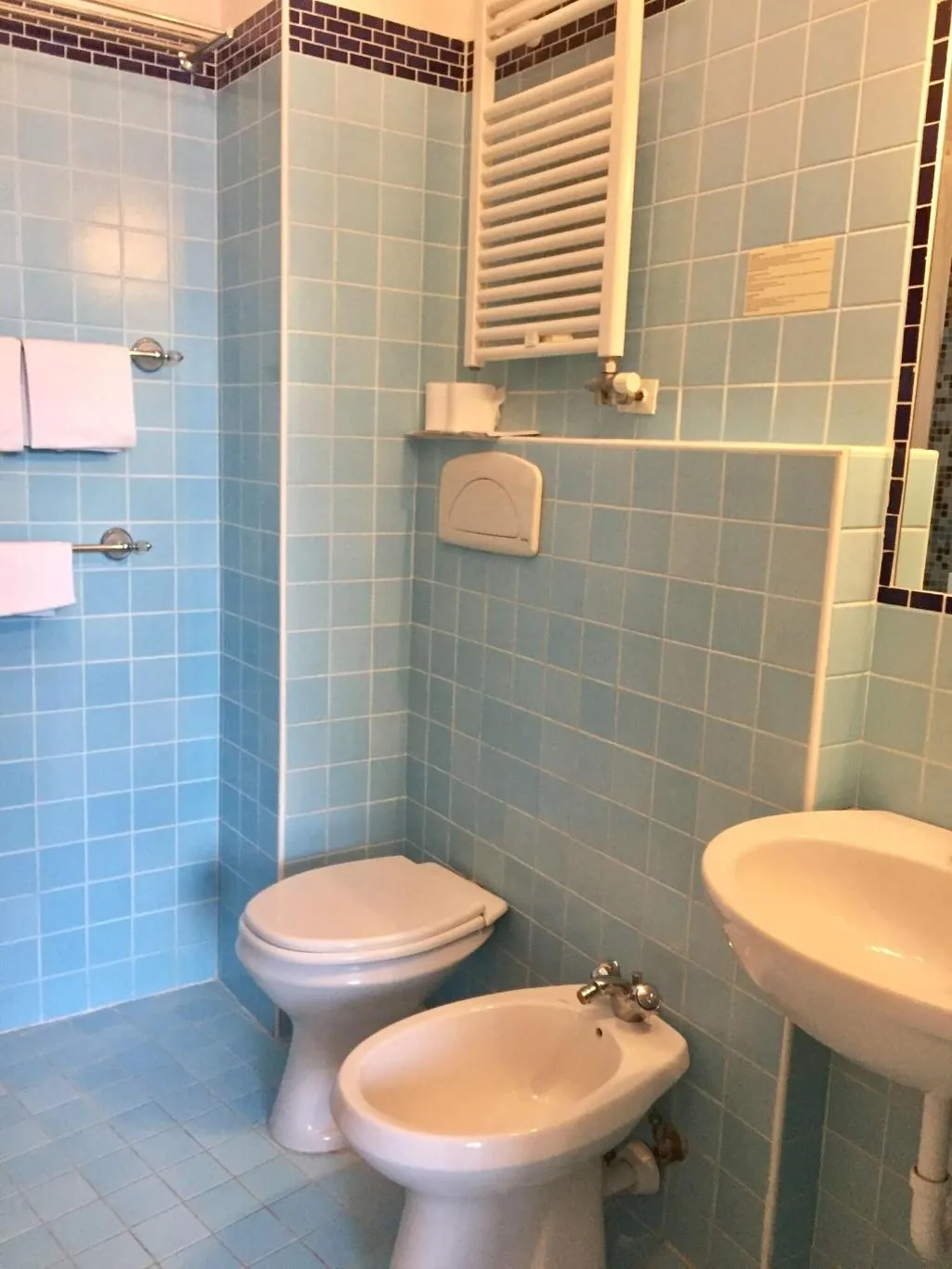 Room, Pineta, Naples