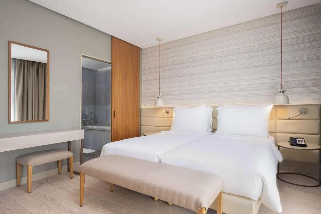JUNIOR SUITE TWO BEDS Room, Radisson Blu Hotel Marrakech Carré Eden, Marrakech