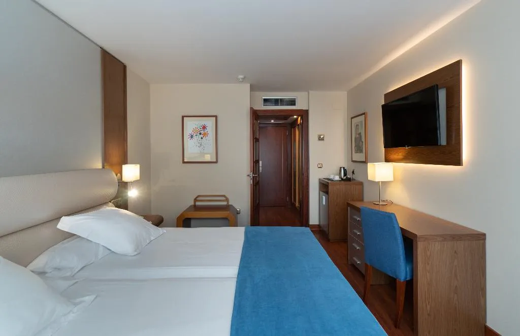 DOUBLE SINGLE USE STANDARD Room, MS Maestranza Málaga Centro, Costa Del Sol