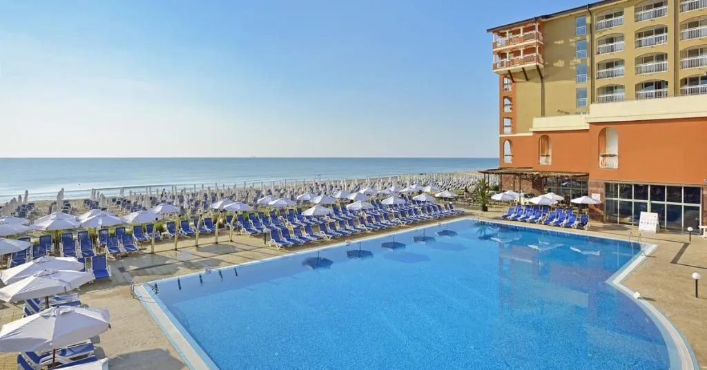 Pool, Sol Luna Bay Resort - All Inclusive, Bourgas