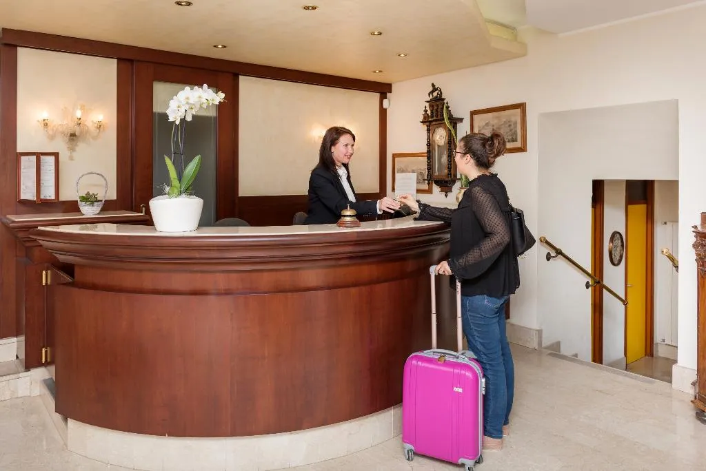 Lobby, Hotel San Pancrazio, Milan