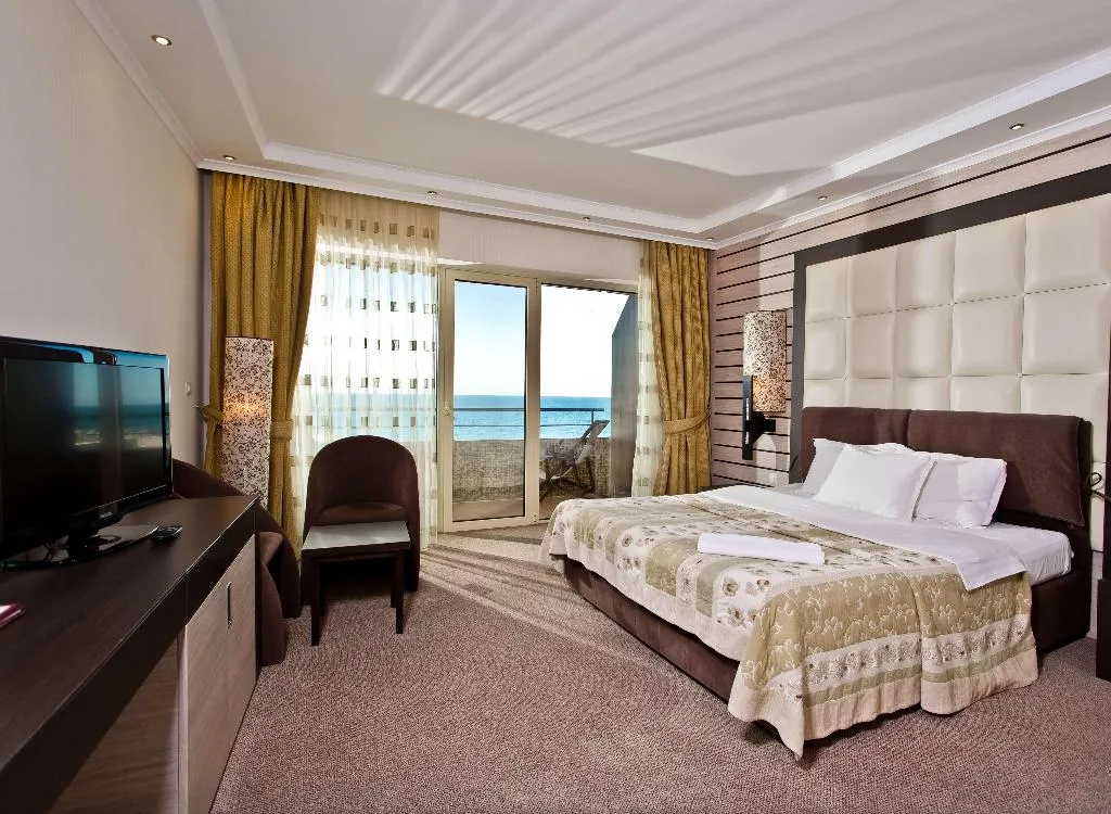 Room, Grand Hotel Pomorie, Bourgas