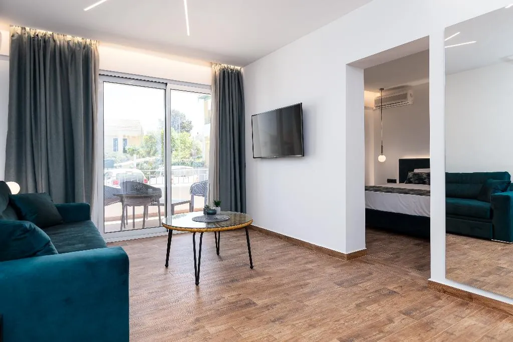 SUITE DELUXE WITH BALCONY Room, Sirocco hotel, Corfu