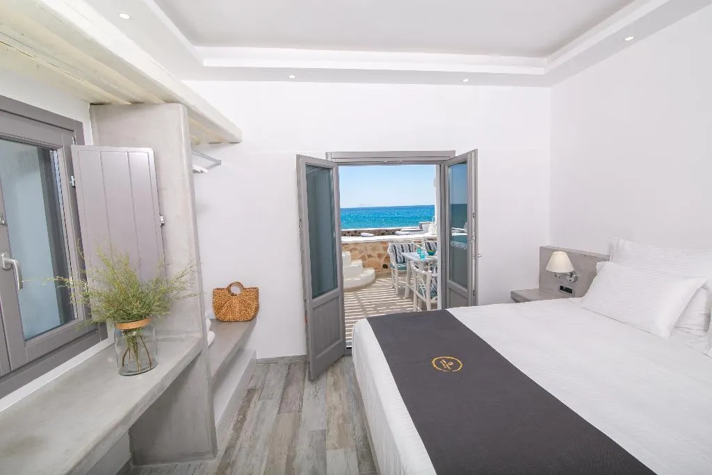 SUITE PREMIER Room, Aegean Melody Suites, Santorini