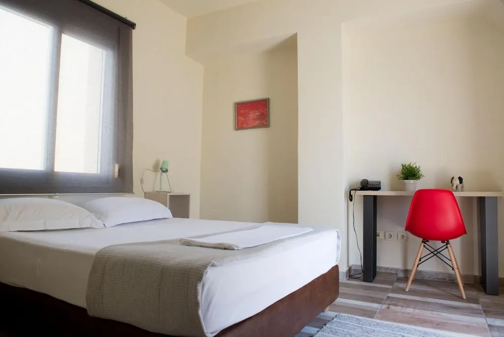 Room, Athens Way Lofts, Athens