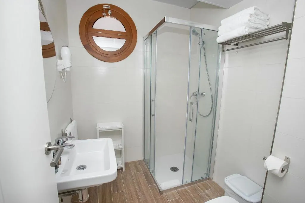 Room, Feelathome Ma Rtires Apartments, Costa Del Sol