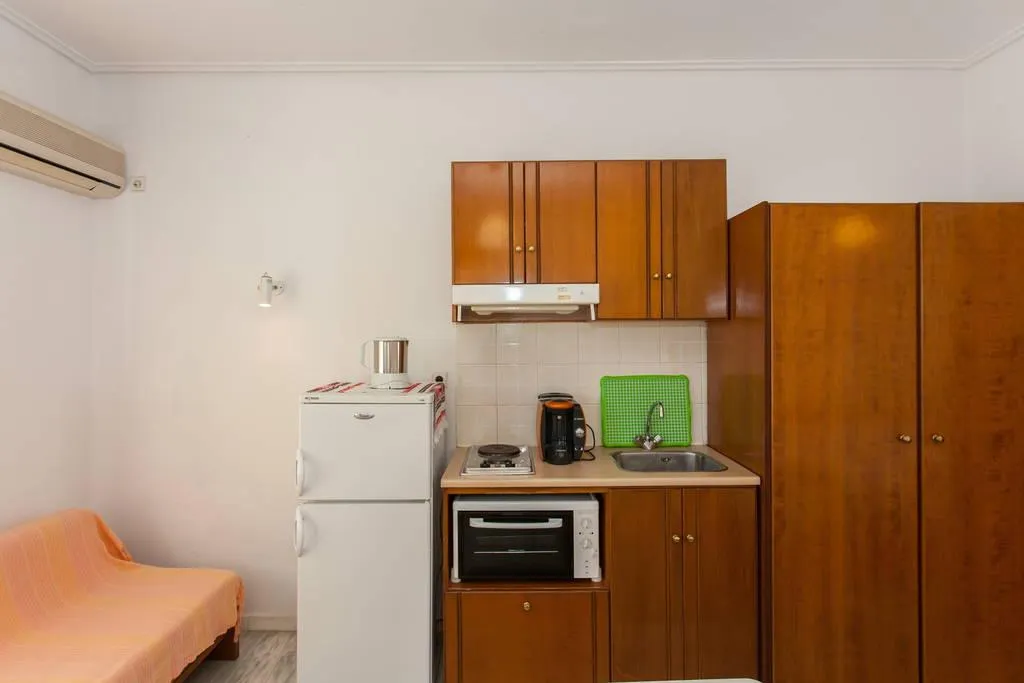APARTMENT STANDARD Room, Marathakis Apartments, Crete