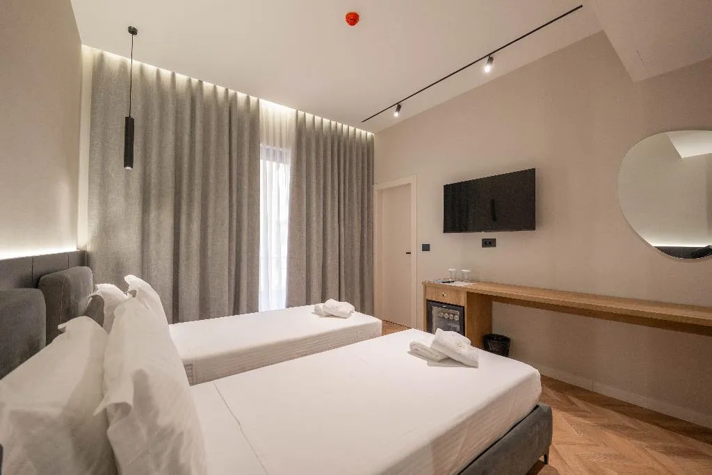 TWIN CLASSIC Room, Sasso Hotel, Kavaje