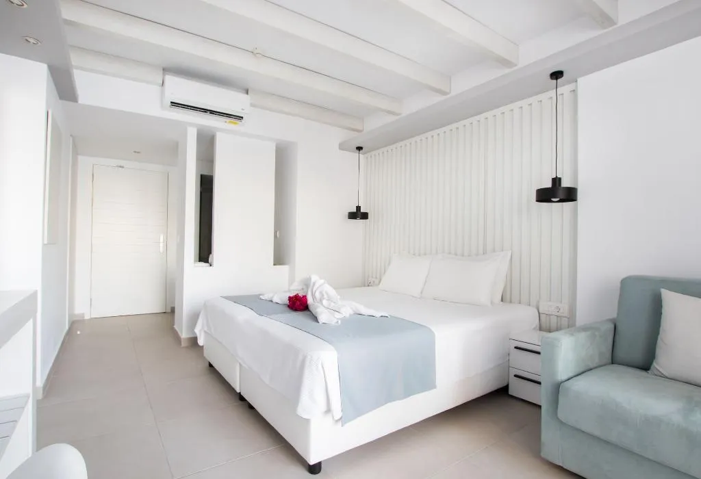 Double or Twin SUPERIOR SEA VIEW Room, Konstantinos Palace, Rhodes