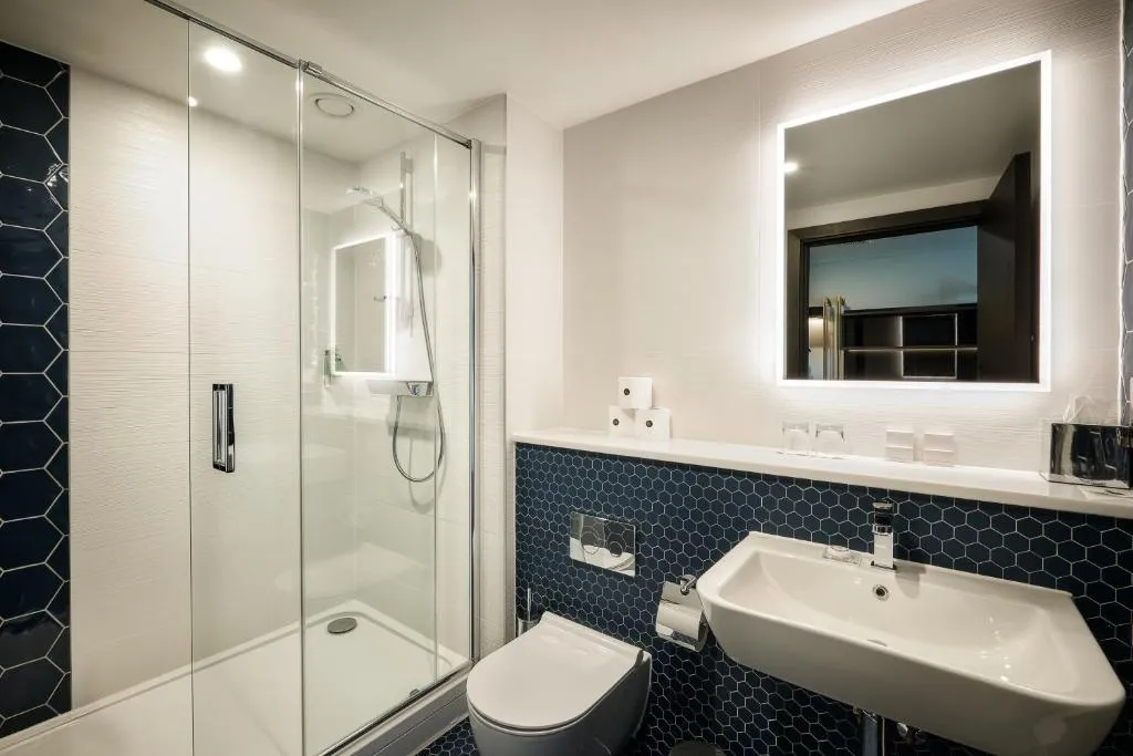 DOUBLE CLASSIC Room, The Grafton Hotel, Dublin