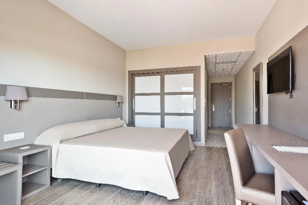 DOUBLE SINGLE USE KING SIZE BED Room, Best Costa Ballena, Costa De La Luz