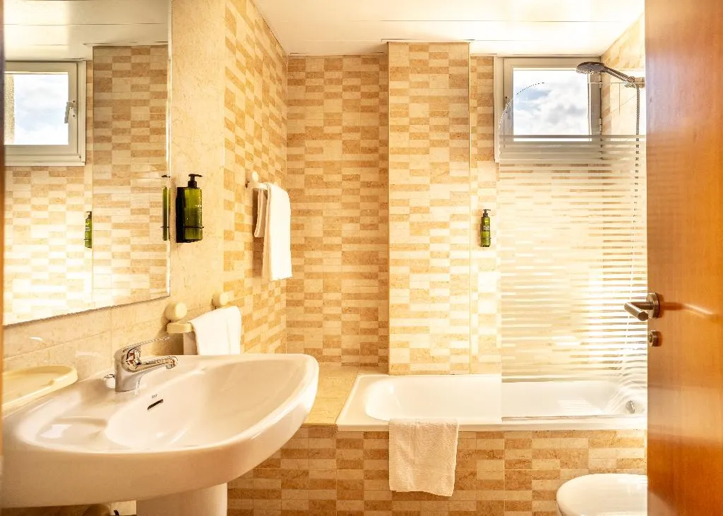 APARTMENT TWO BEDROOMS Room, Aparthotel Ona Palamos, Costa Brava