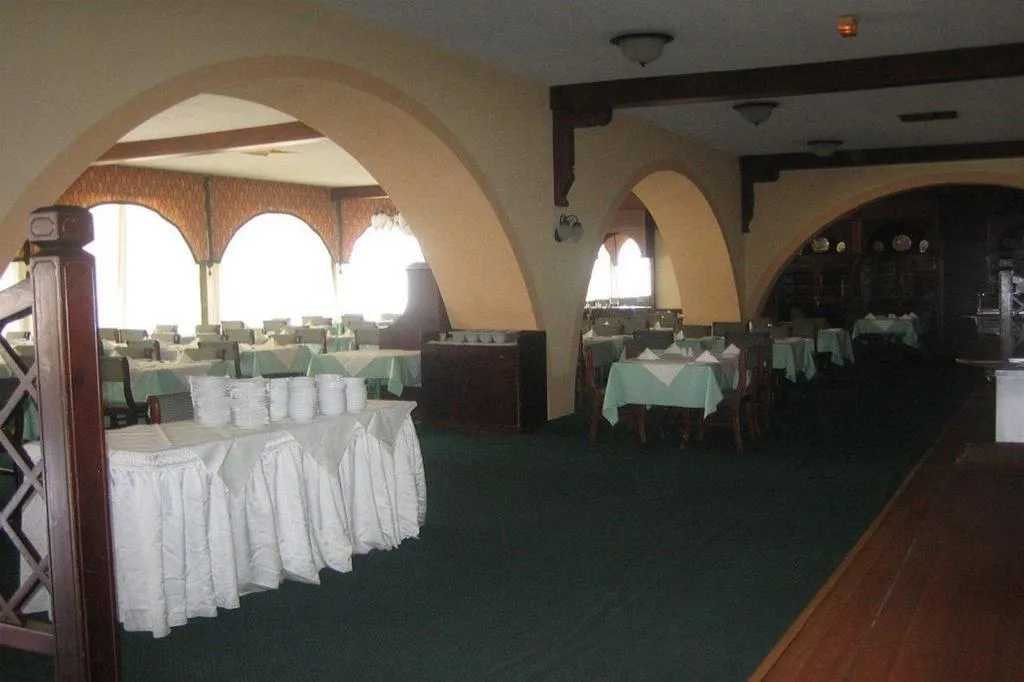 Restaurant, Golden Arches, Cyprus