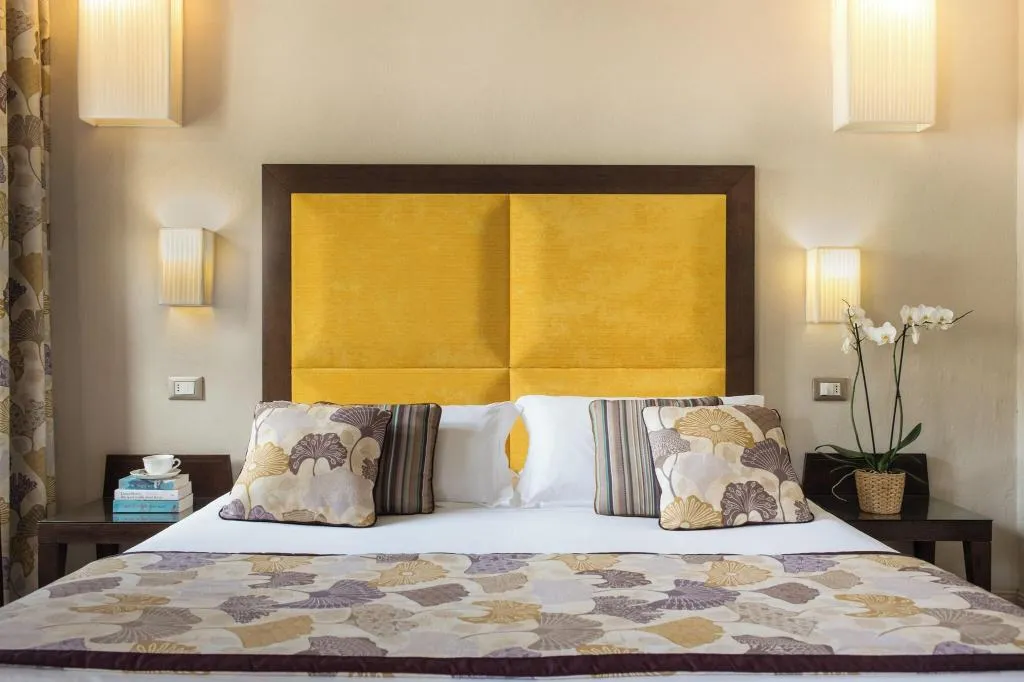 Room, Il Perseo, Florence
