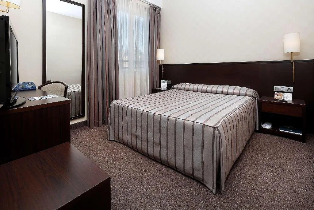 Room, Hcc Regente, Barcelona