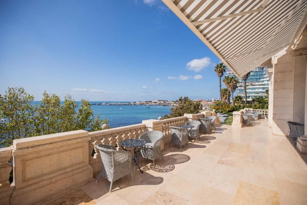 Terrace, Estoril Vintage Hotel, Lisbon