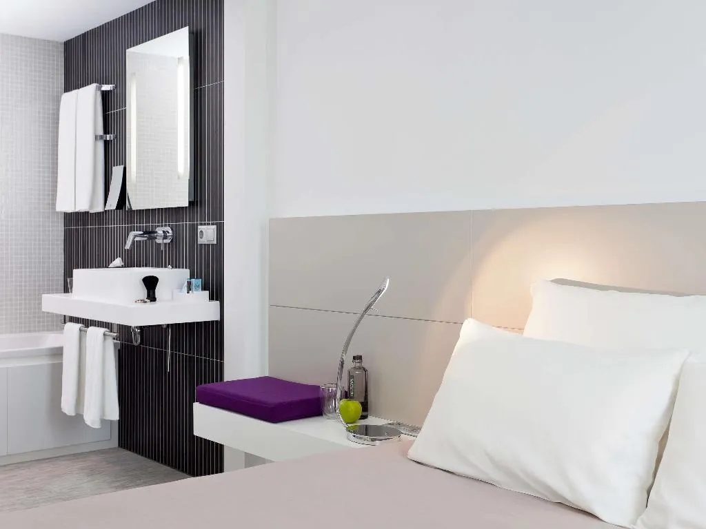 SUITE SUPERIOR WITH DOUBLE BED Room, Novotel Suites Malaga Centro, Costa Del Sol