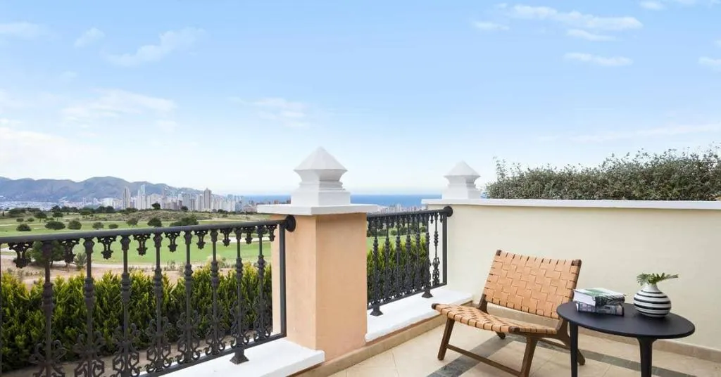 JUNIOR SUITE STANDARD Room, Melia Villaitana, Costa Blanca