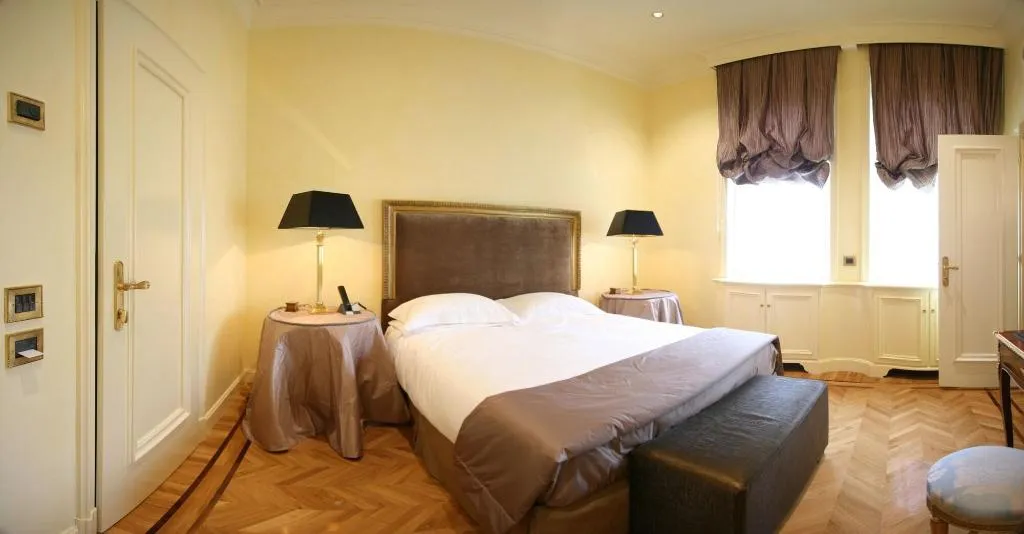 Room, Villa Duse, Rome