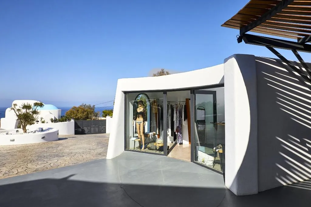 Sports and Entertainment, Oia Suites, Santorini