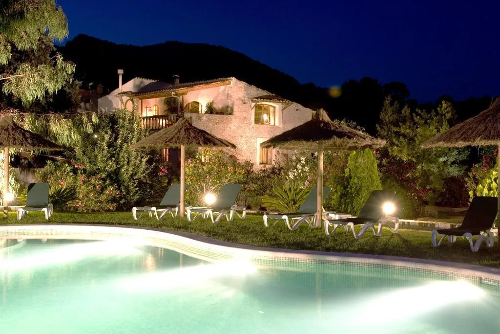 Pool, Nou Dalt Muntanya, Majorca