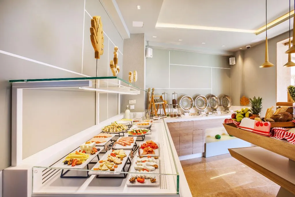 Restaurant, Pefki Deluxe Residences, Halkidiki