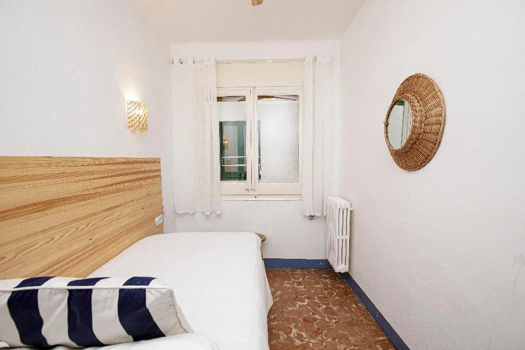 SINGLE STANDARD Room, Hotel Casa Mas, Costa Brava