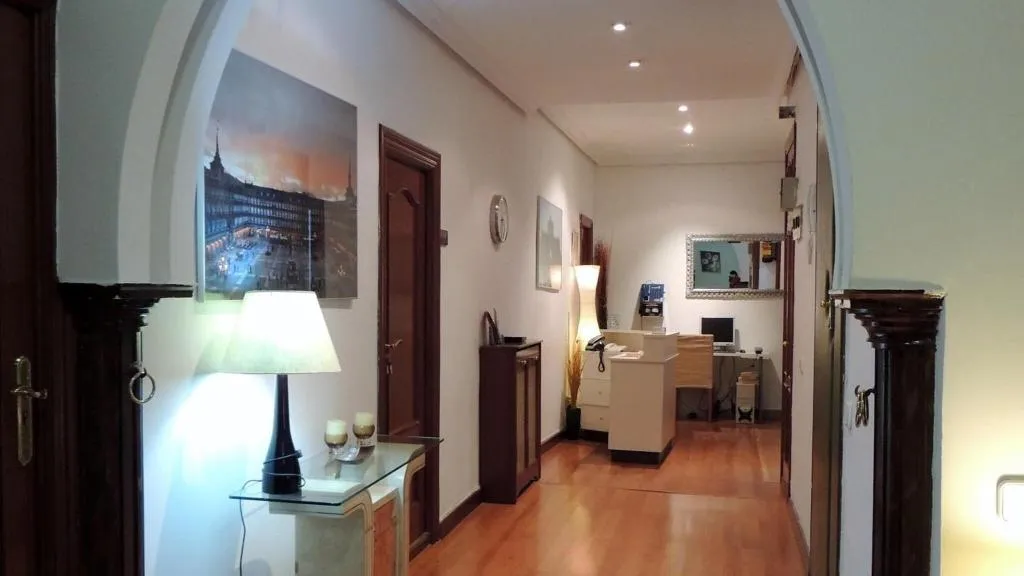 Lobby, Hostal Cervantes, Madrid